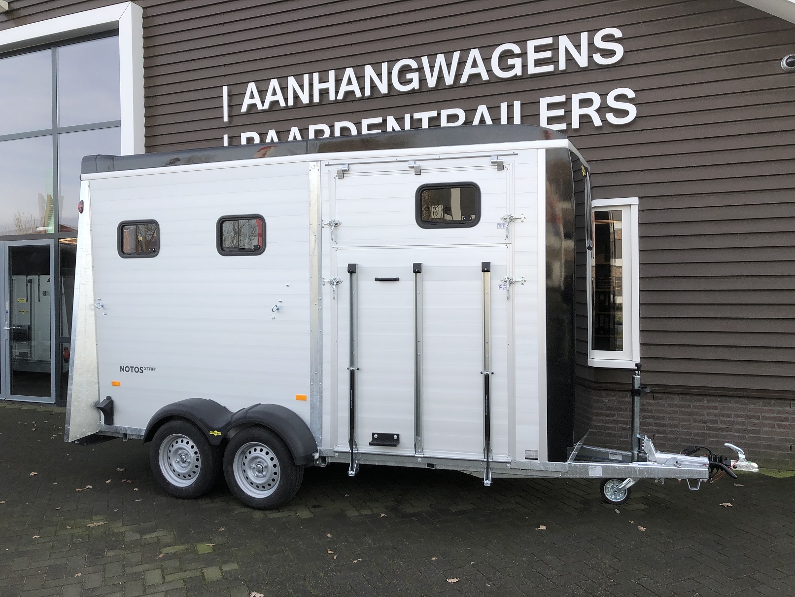 Aktieprijzen Humbaur paardentrailers Modellen 2025! - Afbeelding 9