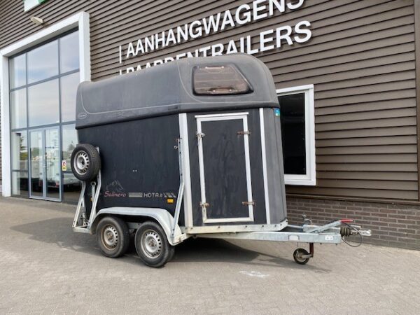 Nette! Hotra 1 1/2 Paardstrailer!