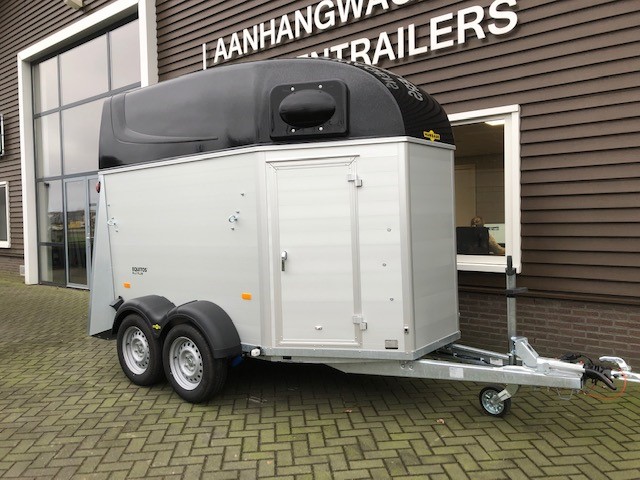 Demo! Humbaur Equitos Alu 2-Paards met zadelkamer!